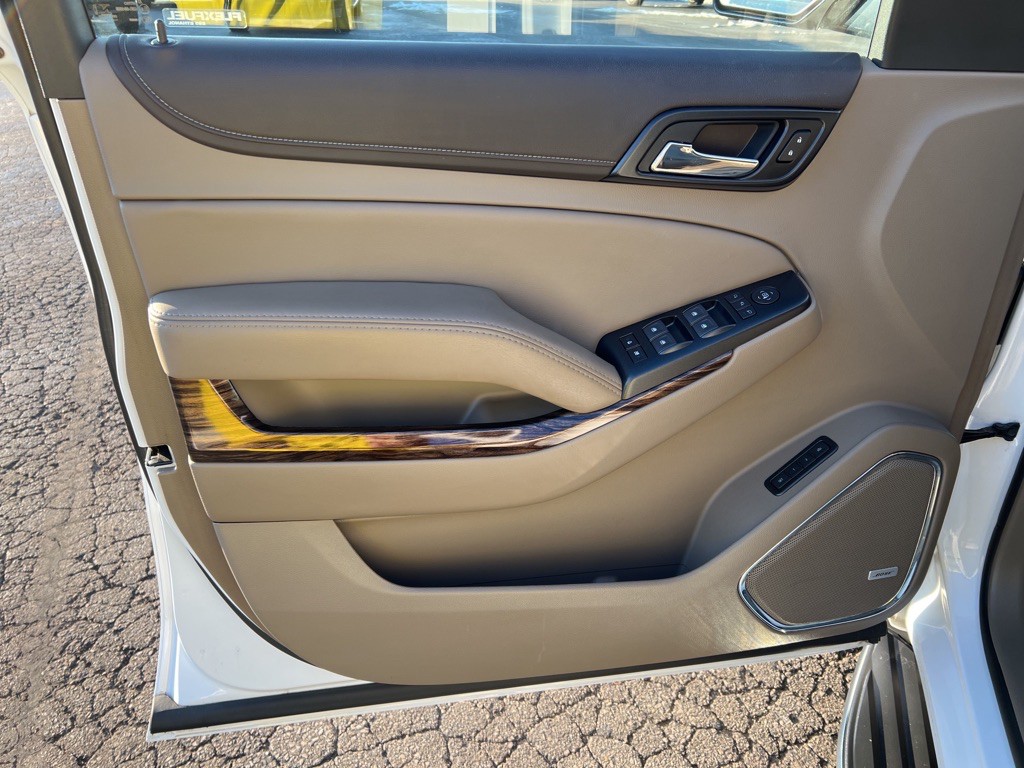 2019 GMC Yukon Image 16