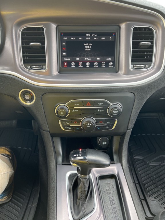 2022 Dodge Charger Image 28