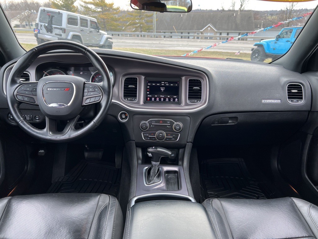 2022 Dodge Charger Image 40