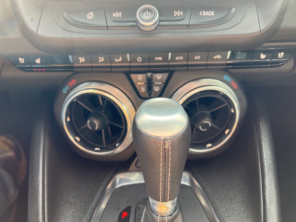 2022 Chevrolet Camaro Image 38
