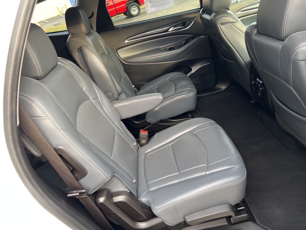 2021 Buick Enclave Image 52