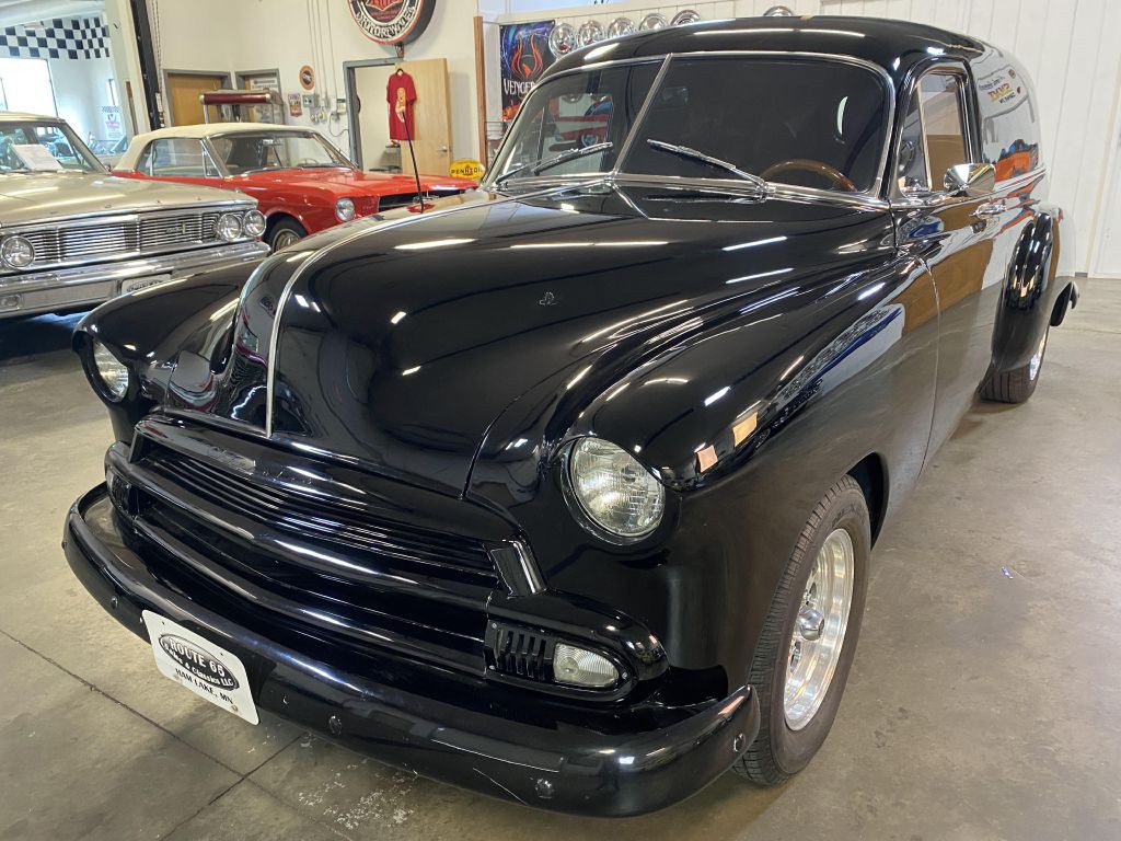 1949 Chevrolet Styleline Image 1