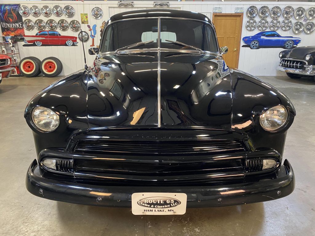 1949 Chevrolet Styleline Image 2