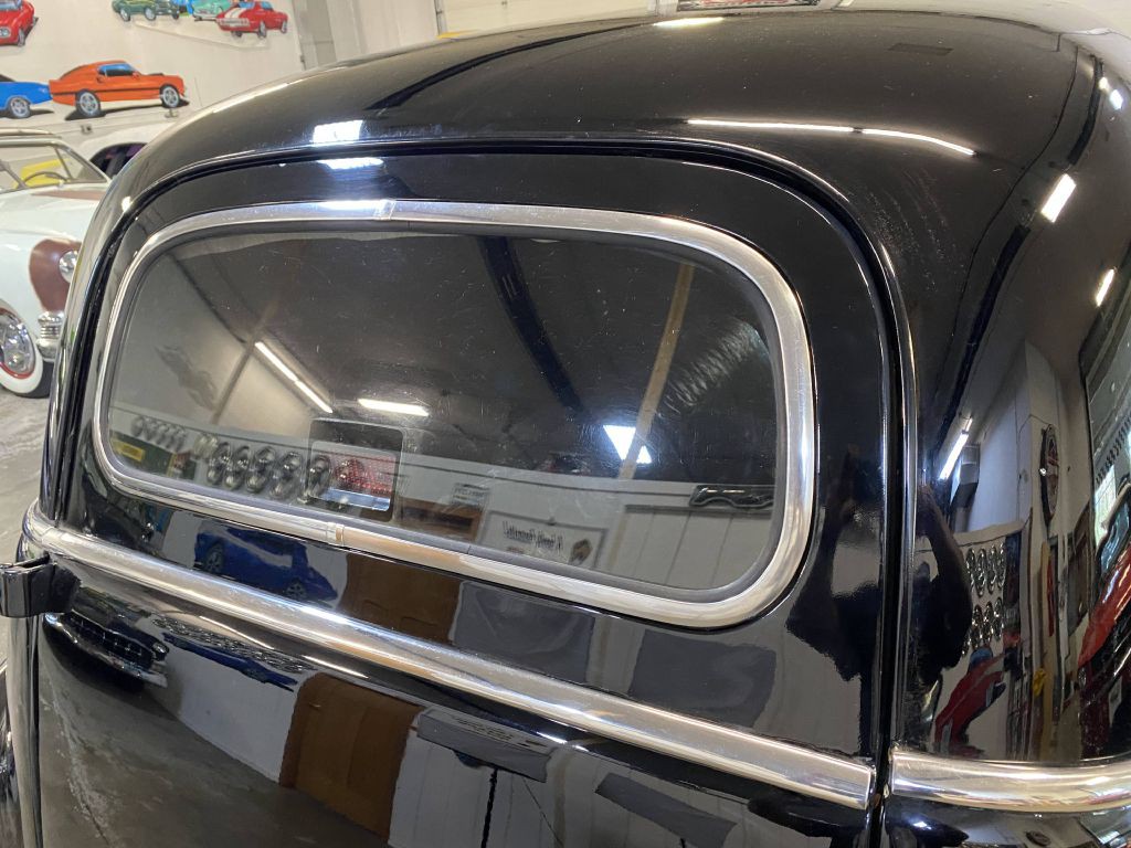 1949 Chevrolet Styleline Image 18