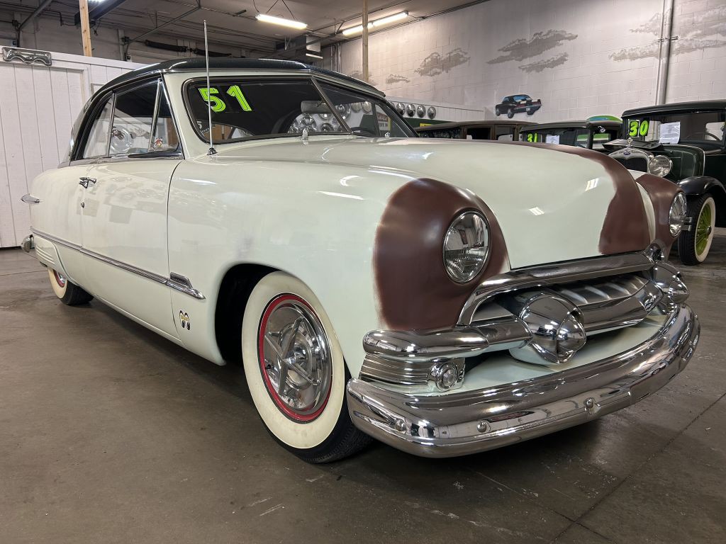 1951 Ford Victoria Image 3