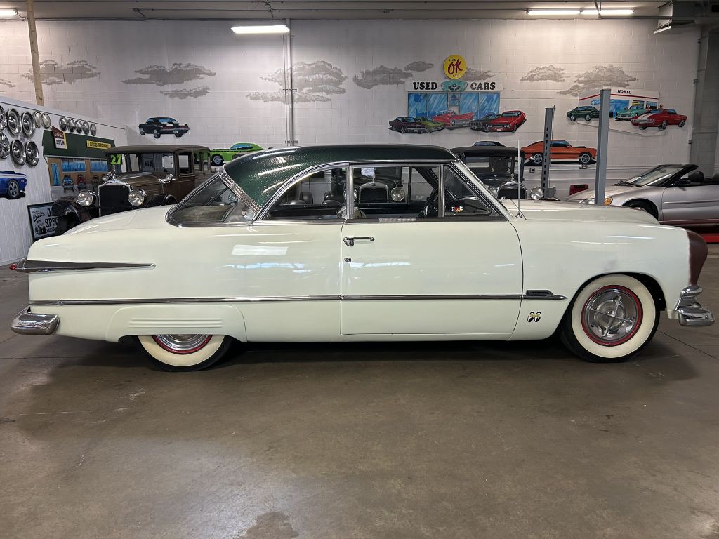 1951 Ford Victoria Image 4