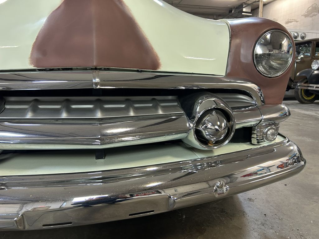 1951 Ford Victoria Image 10