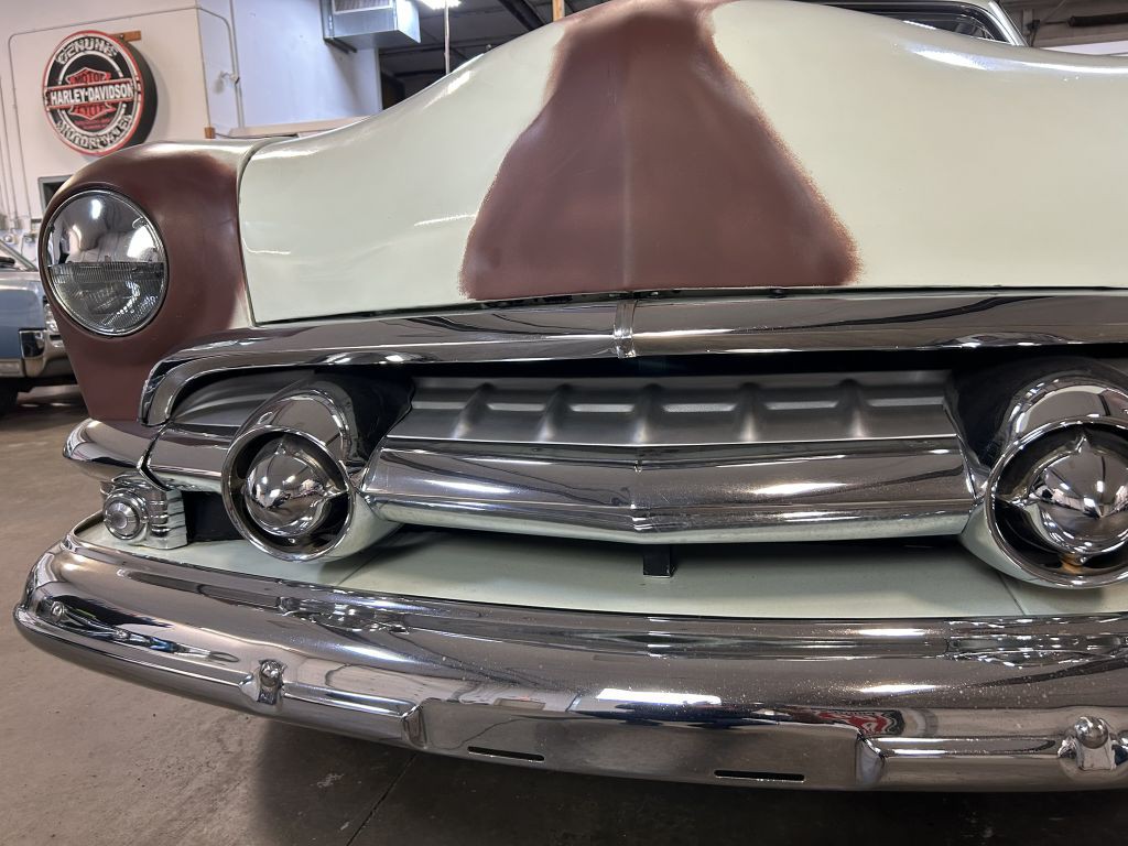 1951 Ford Victoria Image 11