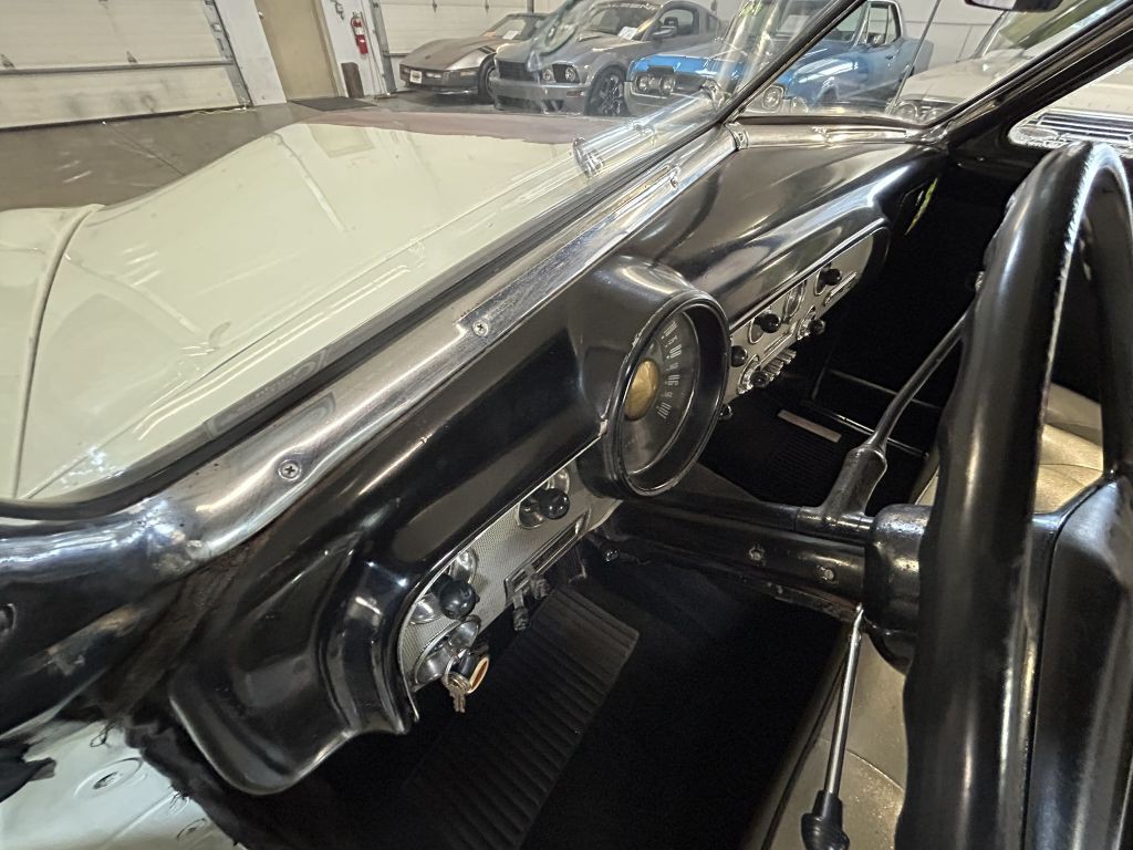 1951 Ford Victoria Image 30