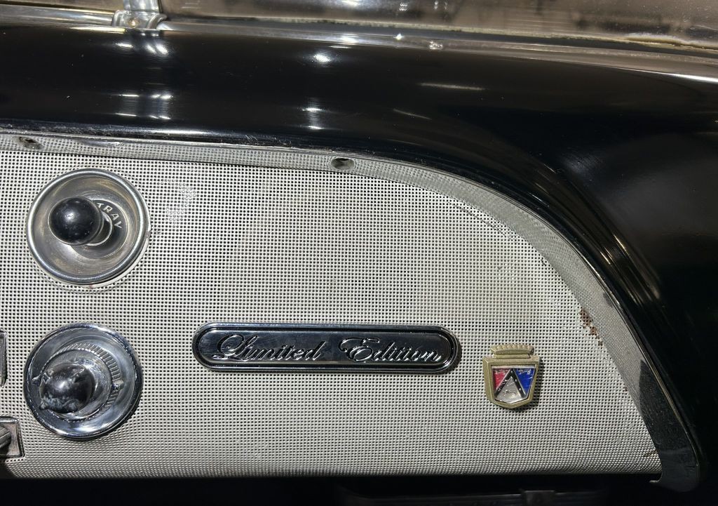 1951 Ford Victoria Image 41