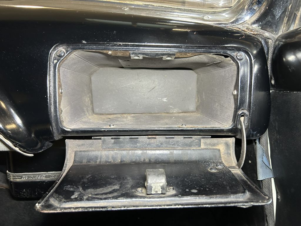 1951 Ford Victoria Image 43
