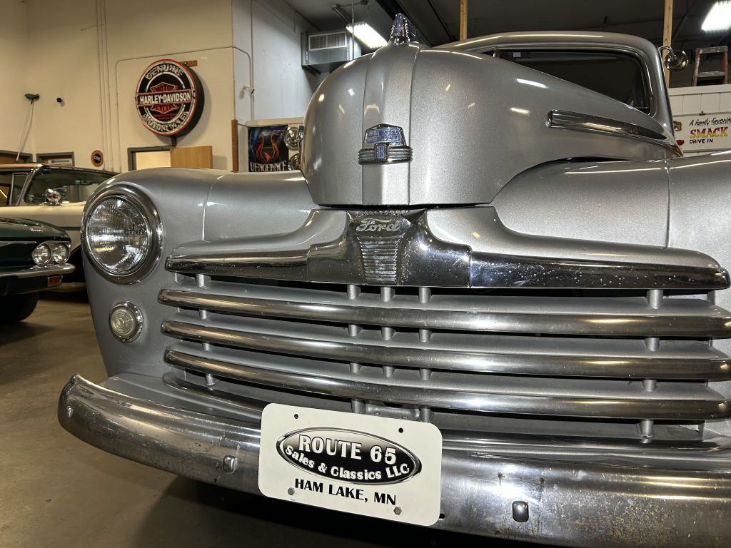 1947 Ford Deluxe Image 10