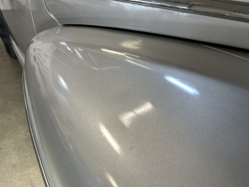 1947 Ford Deluxe Image 14