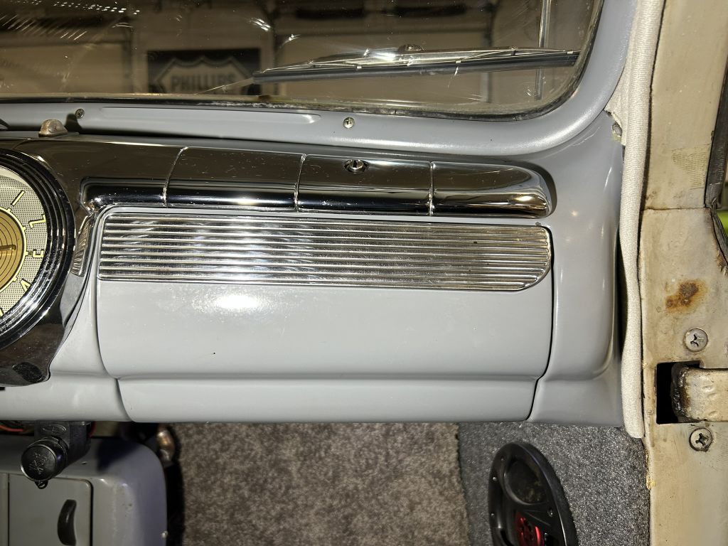 1947 Ford Deluxe Image 45