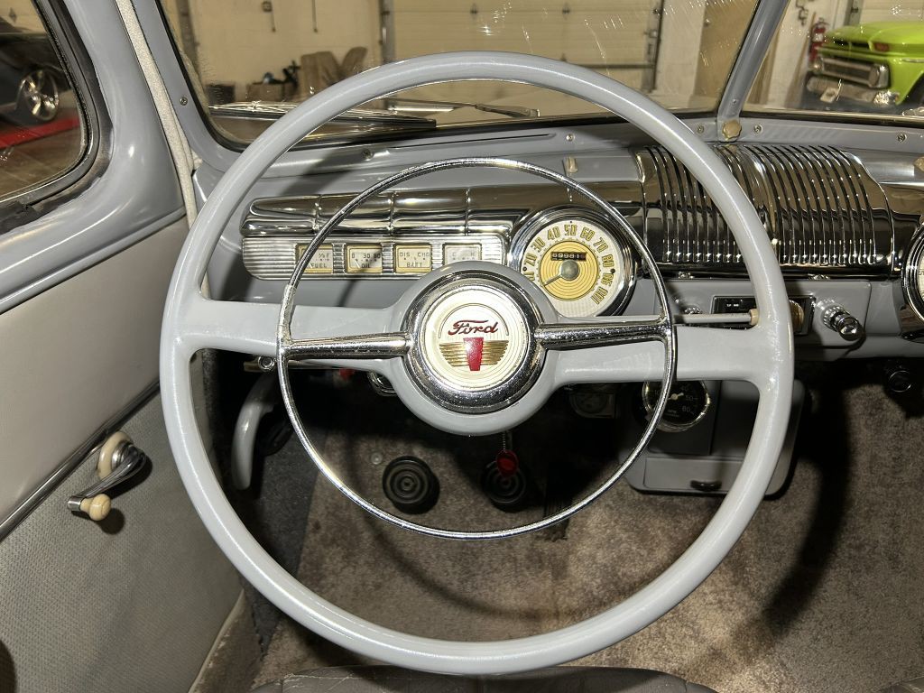 1947 Ford Deluxe Image 50
