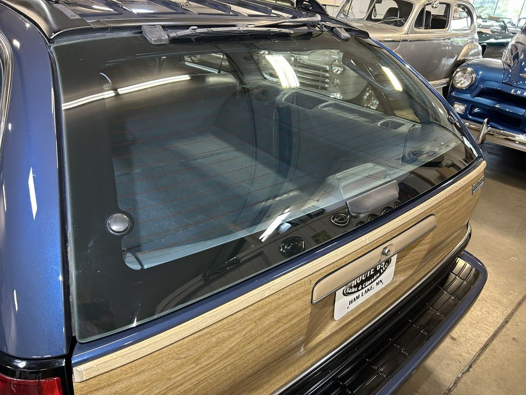 1996 Buick Roadmaster Image 21