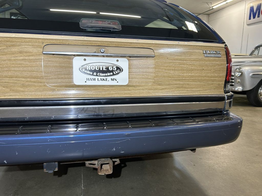 1996 Buick Roadmaster Image 22