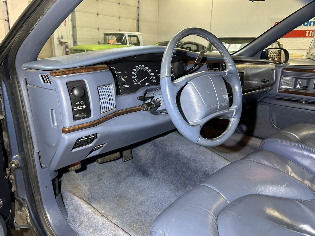 1996 Buick Roadmaster Image 35