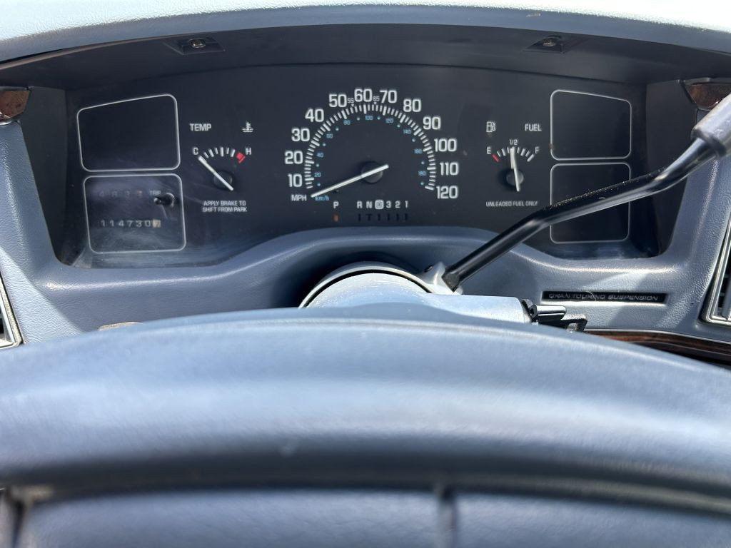1996 Buick Roadmaster Image 38