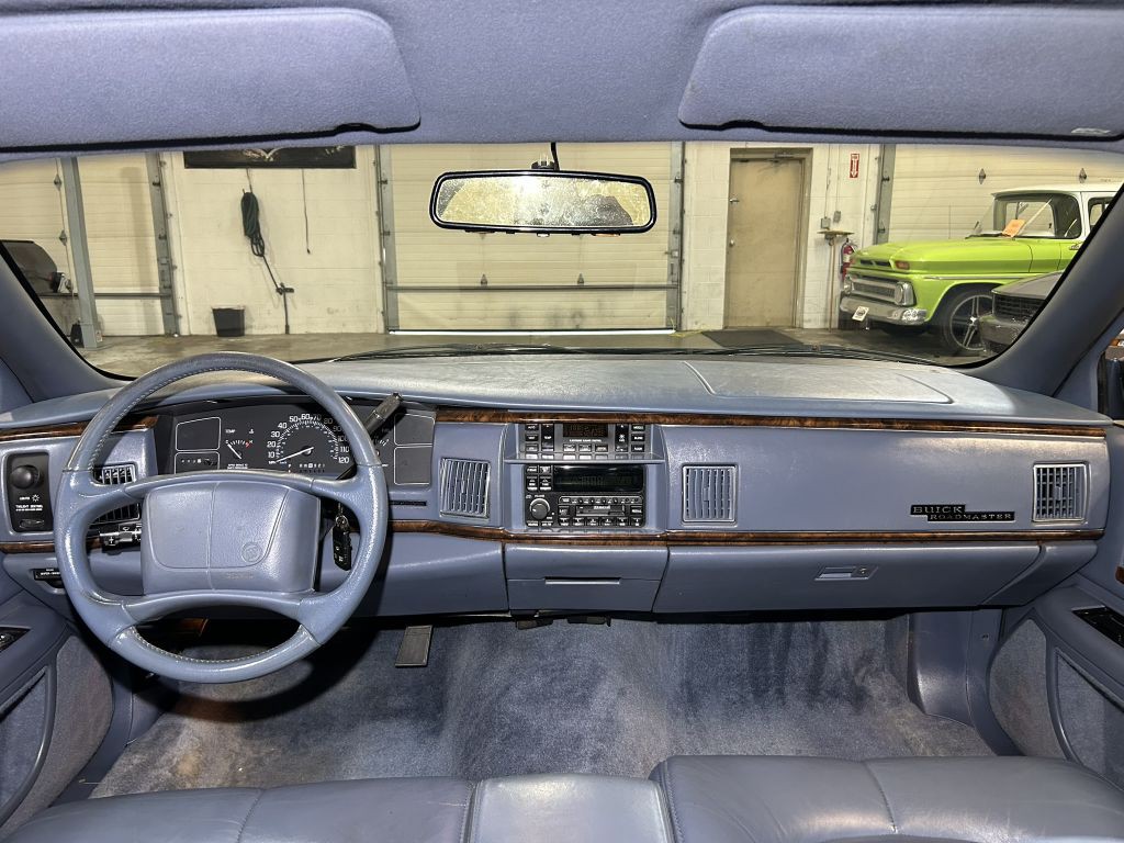 1996 Buick Roadmaster Image 45