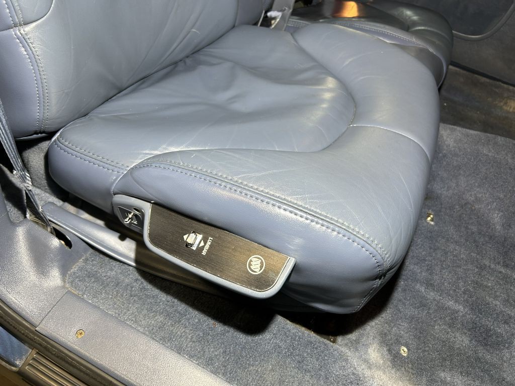 1996 Buick Roadmaster Image 50