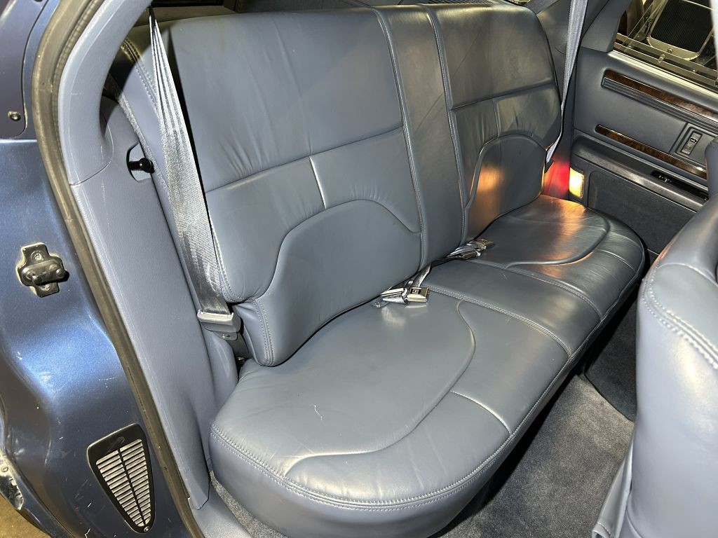1996 Buick Roadmaster Image 65