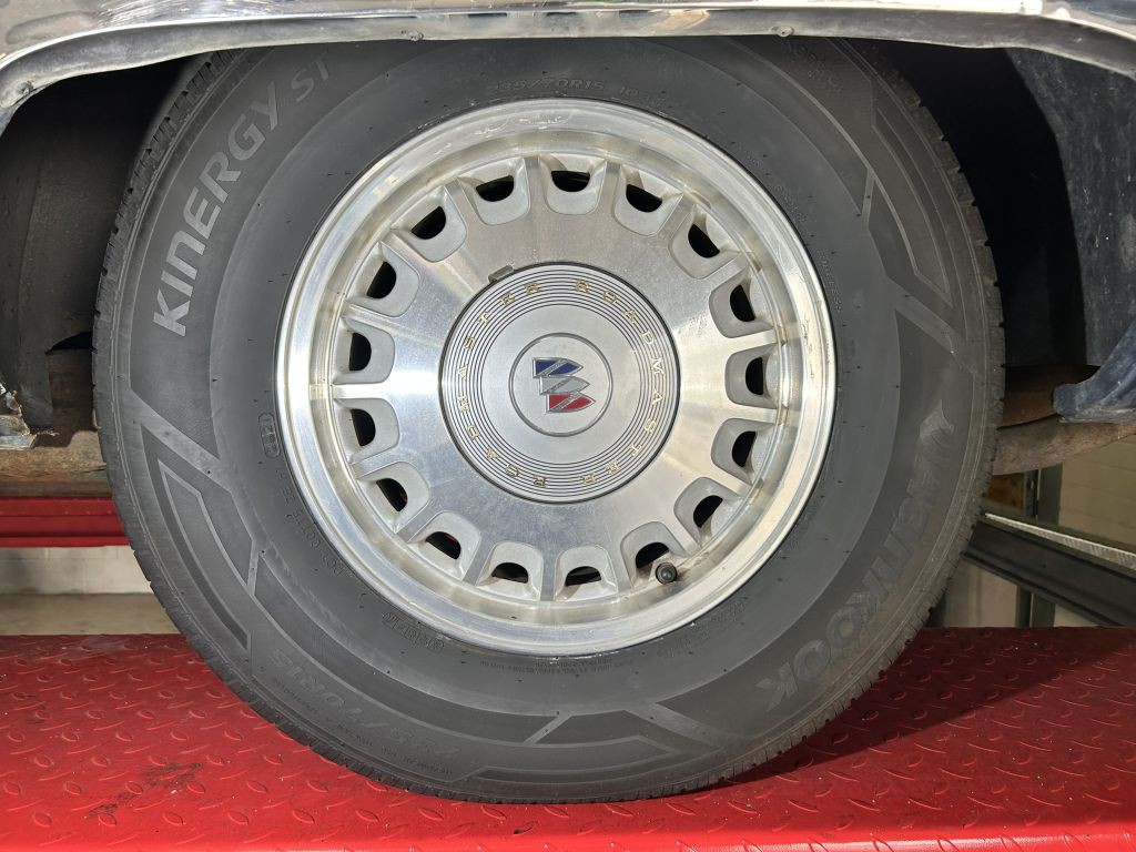 1996 Buick Roadmaster Image 96