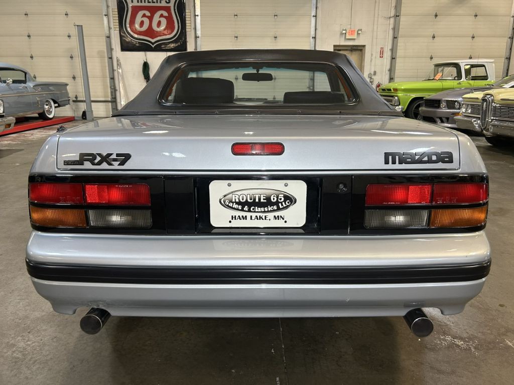 1988 Mazda RX-7 Image 8