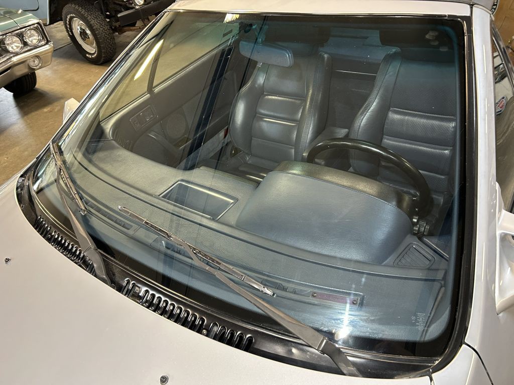 1988 Mazda RX-7 Image 16