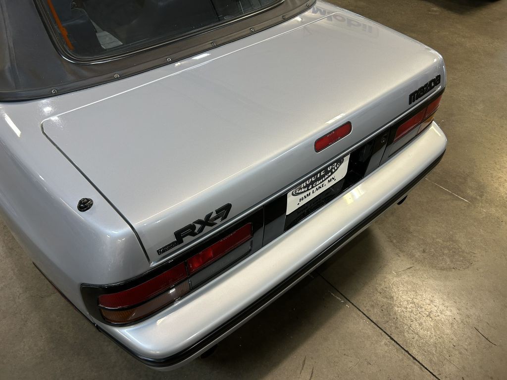 1988 Mazda RX-7 Image 27
