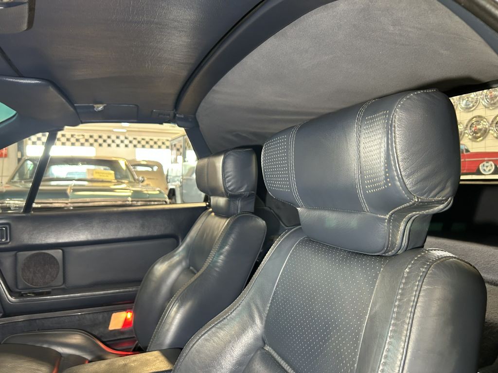 1988 Mazda RX-7 Image 31