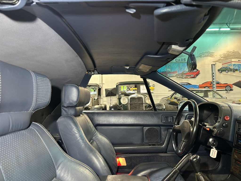 1988 Mazda RX-7 Image 33