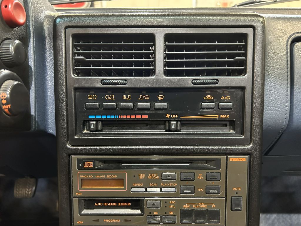1988 Mazda RX-7 Image 57