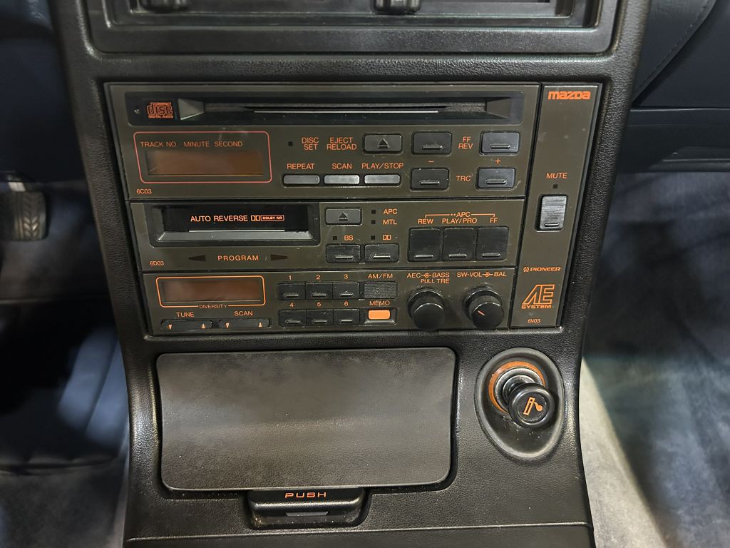 1988 Mazda RX-7 Image 59
