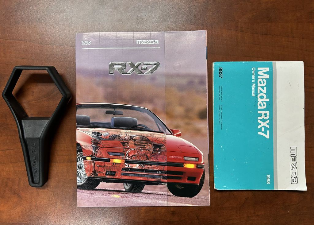1988 Mazda RX-7 Image 133