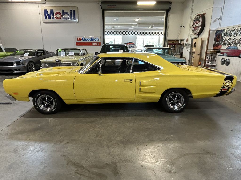 1969 Dodge Coronet Image 8