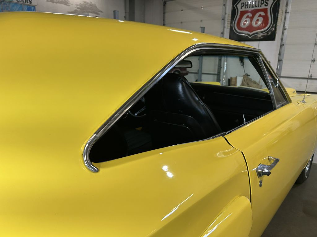 1969 Dodge Coronet Image 18