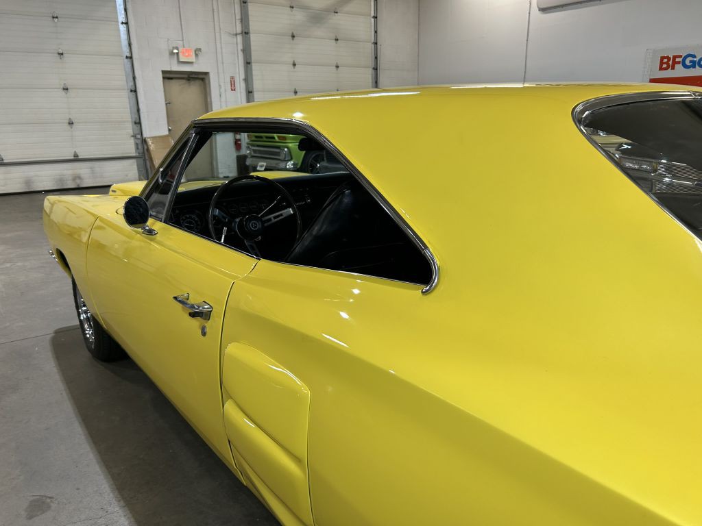 1969 Dodge Coronet Image 27