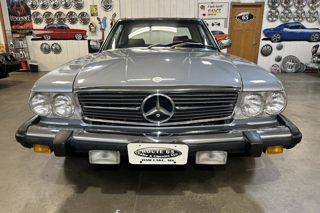 1981 Mercedes-Benz 380-Class Image 2