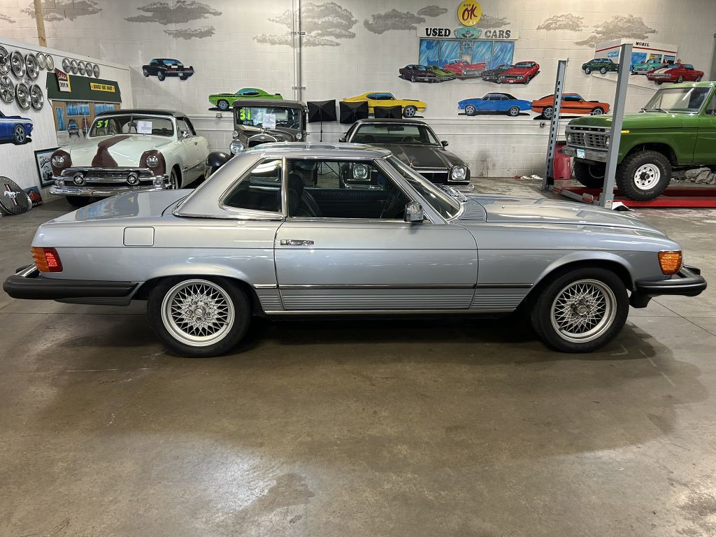 1981 Mercedes-Benz 380-Class Image 4