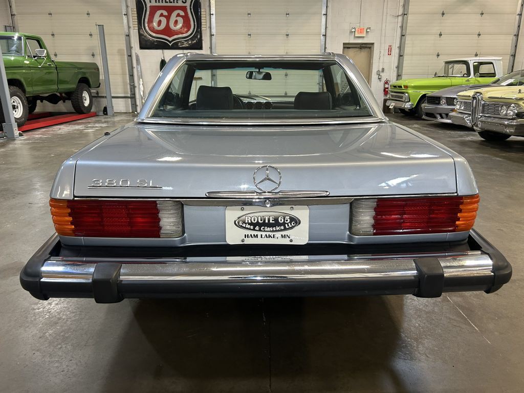 1981 Mercedes-Benz 380-Class Image 6