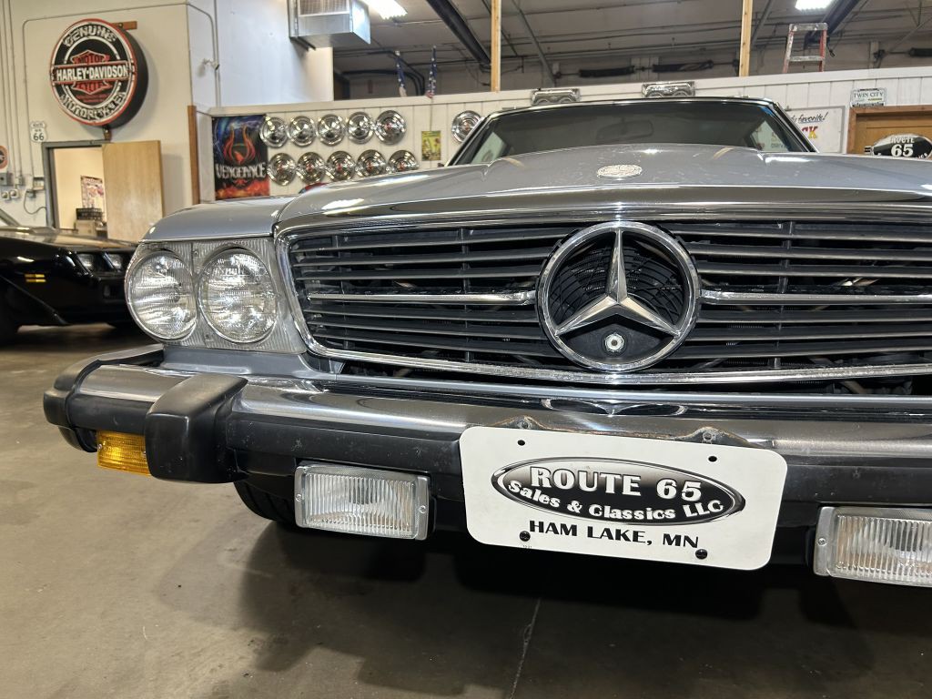 1981 Mercedes-Benz 380-Class Image 11
