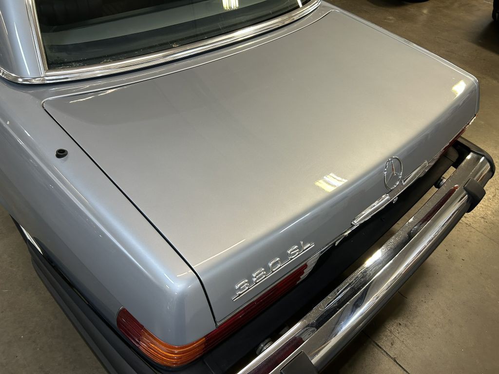 1981 Mercedes-Benz 380-Class Image 23