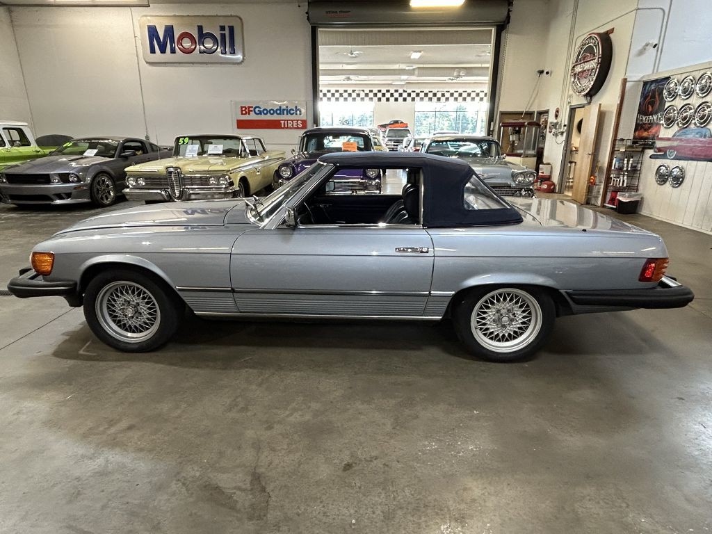 1981 Mercedes-Benz 380-Class Image 30