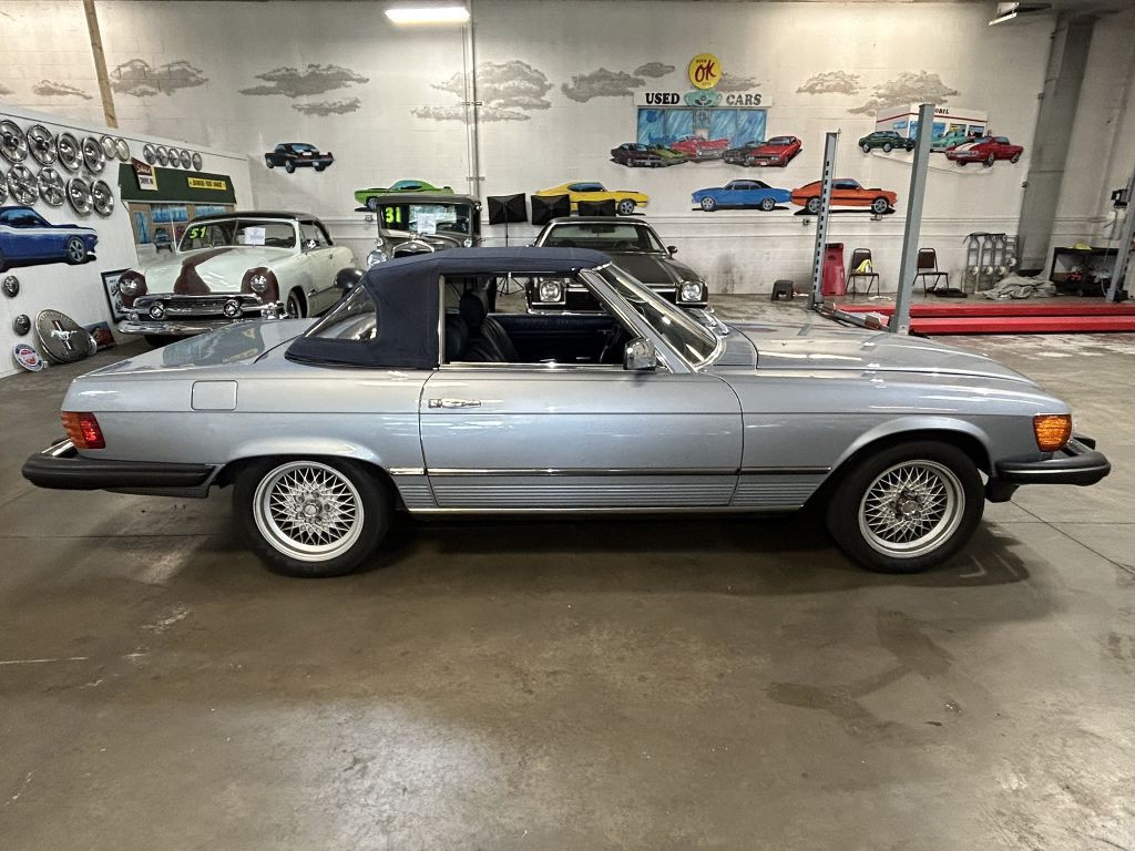 1981 Mercedes-Benz 380-Class Image 35