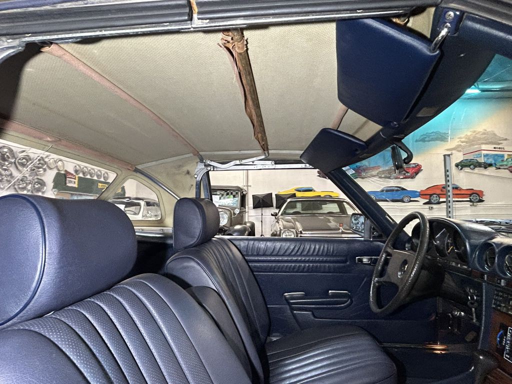 1981 Mercedes-Benz 380-Class Image 39