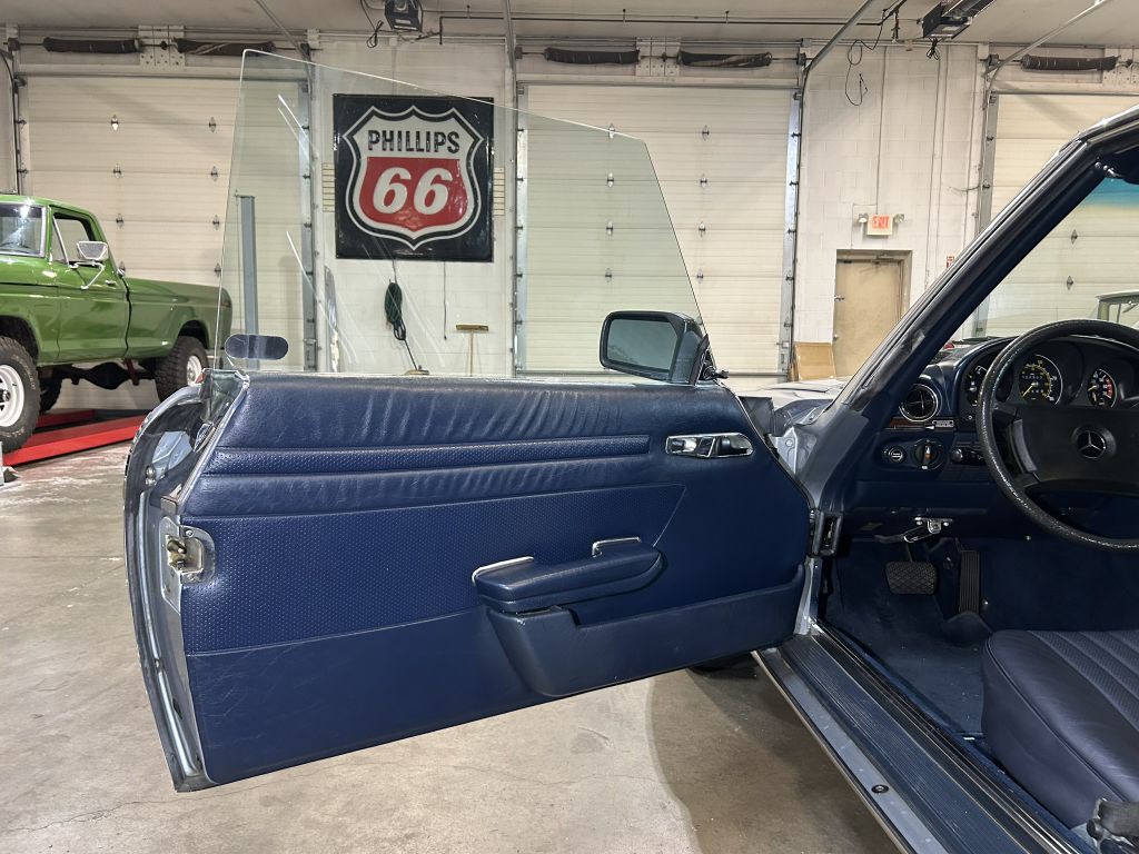 1981 Mercedes-Benz 380-Class Image 46