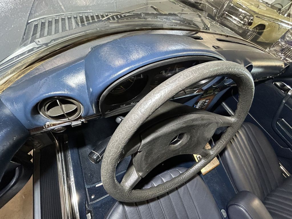1981 Mercedes-Benz 380-Class Image 51