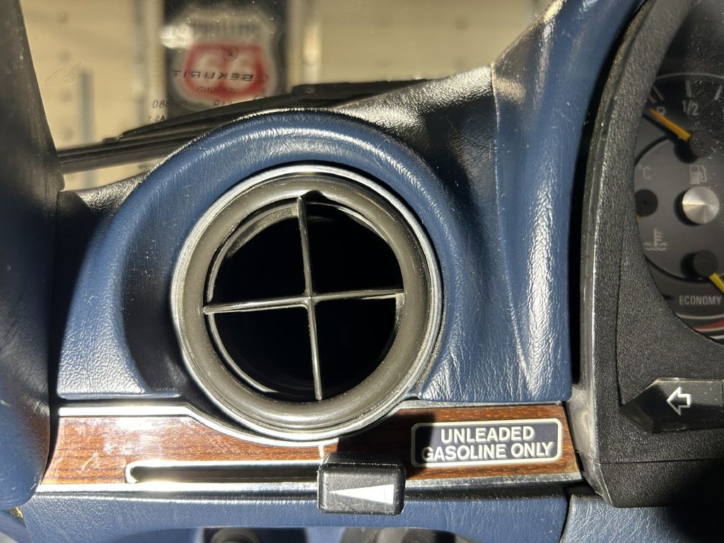 1981 Mercedes-Benz 380-Class Image 57
