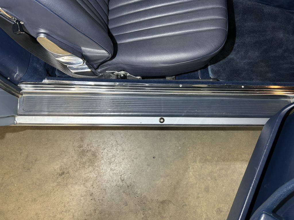 1981 Mercedes-Benz 380-Class Image 76
